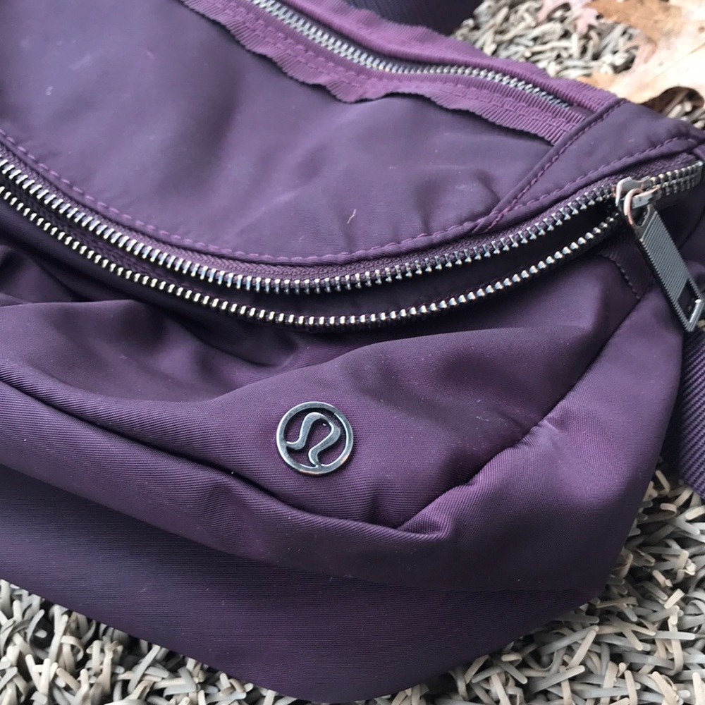 Lululemon crossbody